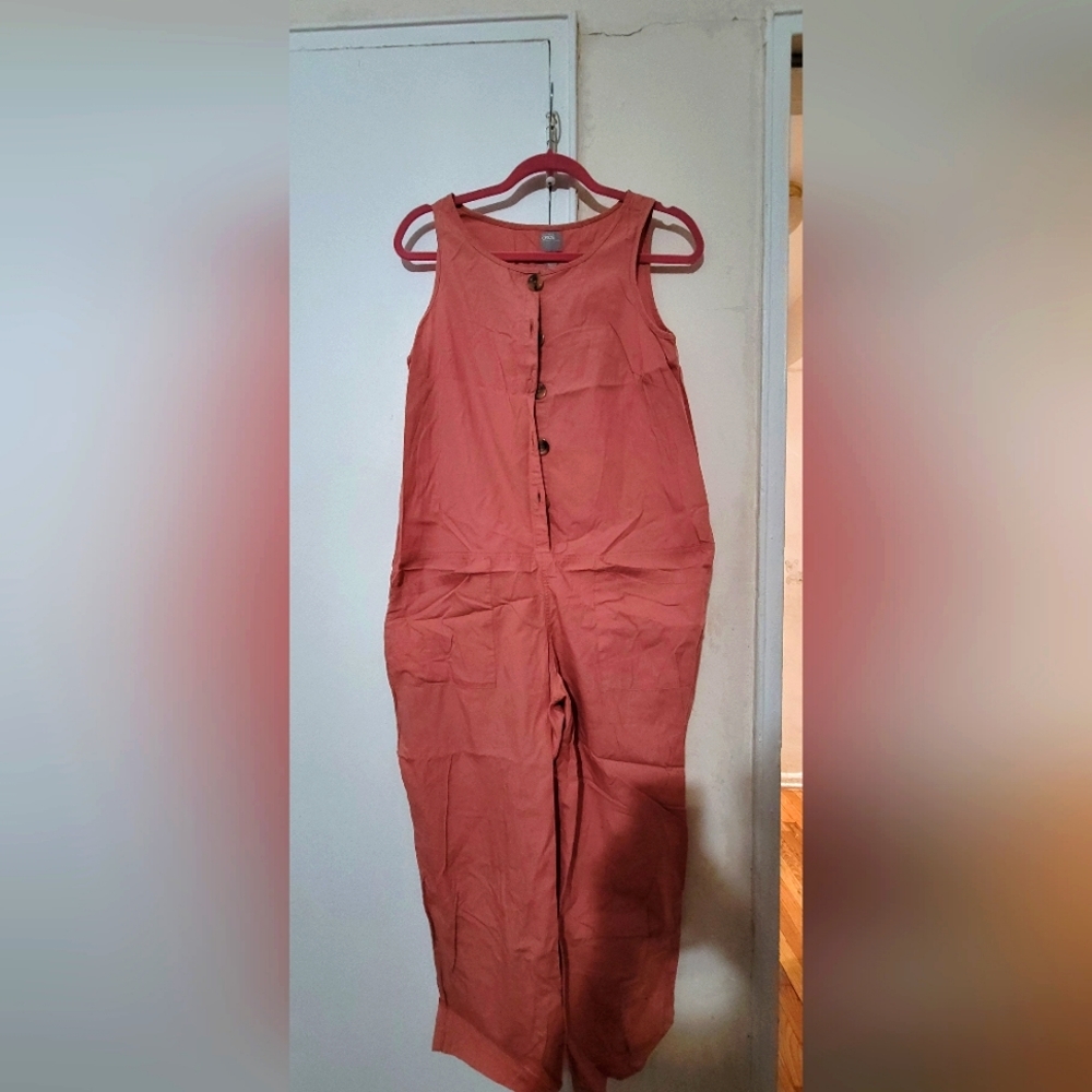 jumpsuit